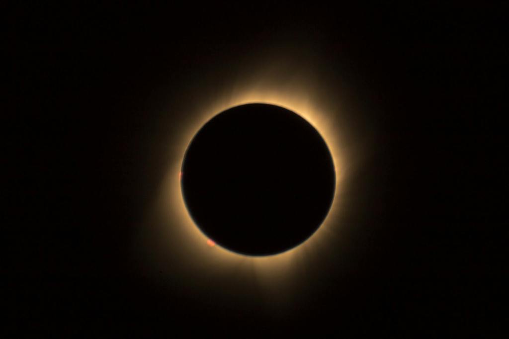 Total Solar Eclipse in Buffalo, NY and a bit of Japanese Weather&nbsp;Magic